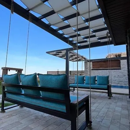 Villa Emiray *